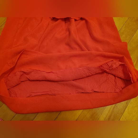 Molly Bracken V shape backless dress. Bow at tge back. Orange / red. Size L. - Picture 7 of 11